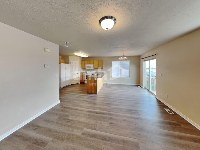 Foto del edificio - 10567 Sugarloaf Dr