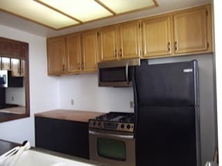Building Photo - 1310 N Detroit St