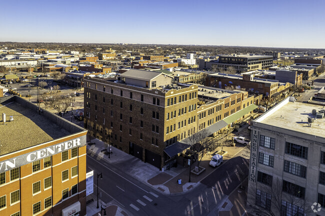 Aerial Photo - 151 N Rock Island St