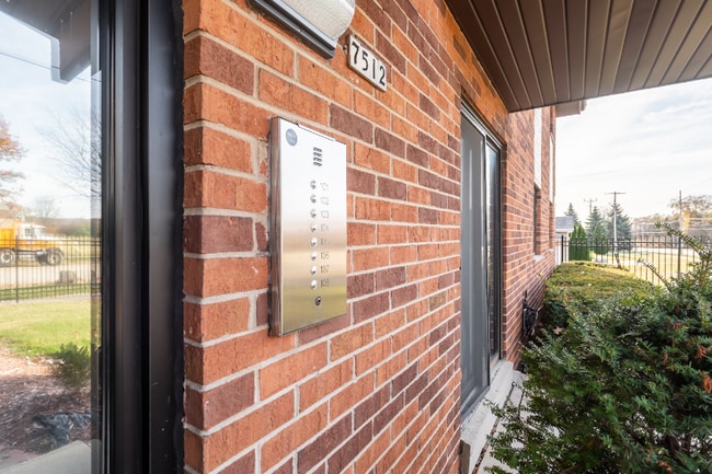 Foto del edificio - 7512 N Granville Rd