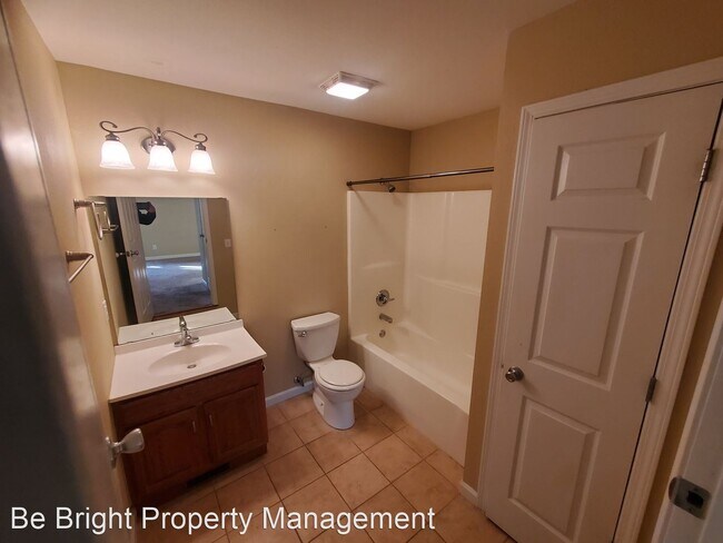 Building Photo - 3 br, 3 bath House - 1721 Dunklin