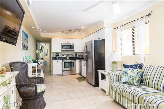 Building Photo - 5241 Estero Blvd