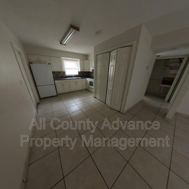 Photo - 4909 E Temple Heights Rd Apartment