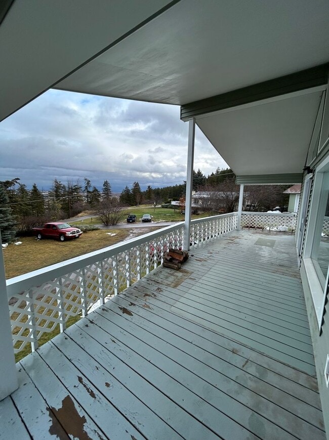 Building Photo - 180 Kookoosint Trail