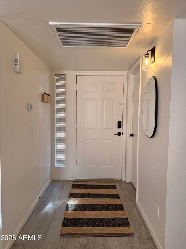 Foto del edificio - 2554 W Kathleen Rd