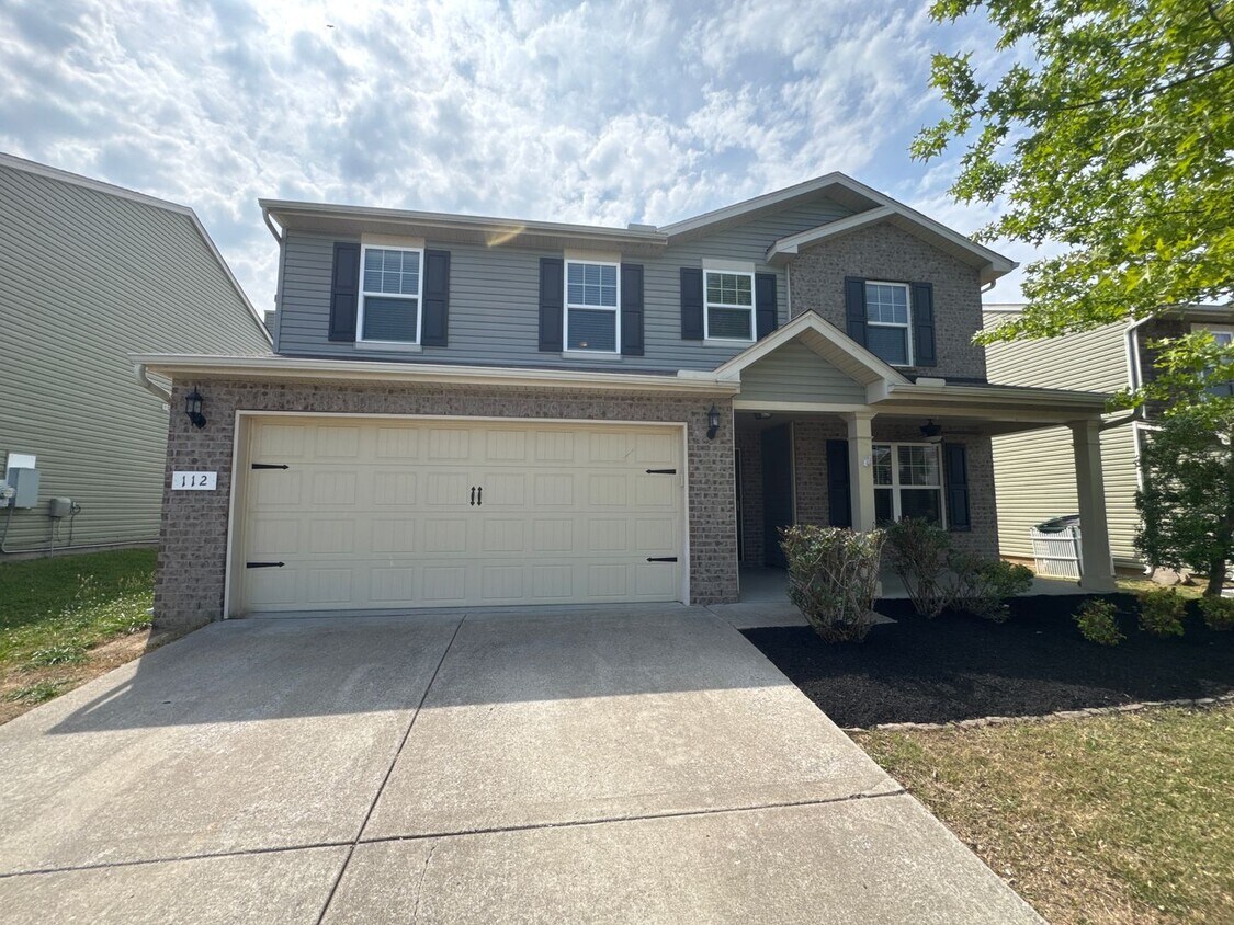 Well-Maintained 4BR Home in Lebanon | Great Location + Natural Light - Well-Maintained 4BR Home in Lebanon | Great Location + Natural Light