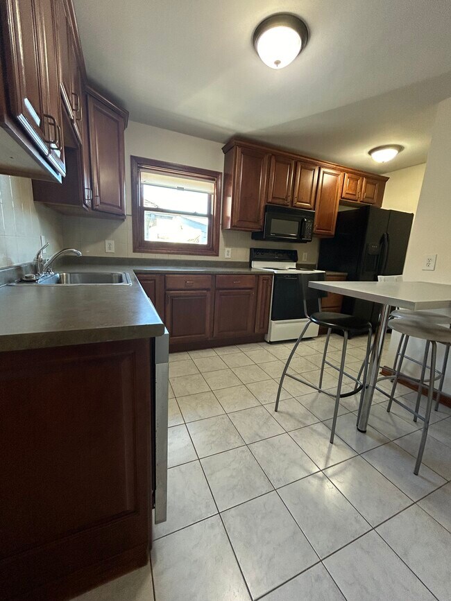 Foto del edificio - 70 Unity Ave