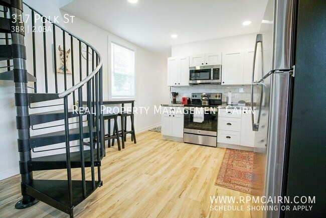 Foto del edificio - 317 Polk St