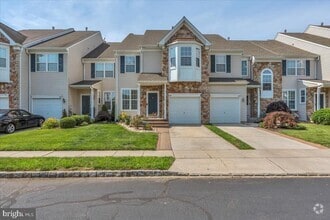 Building Photo - 144 Pennsbury Ln
