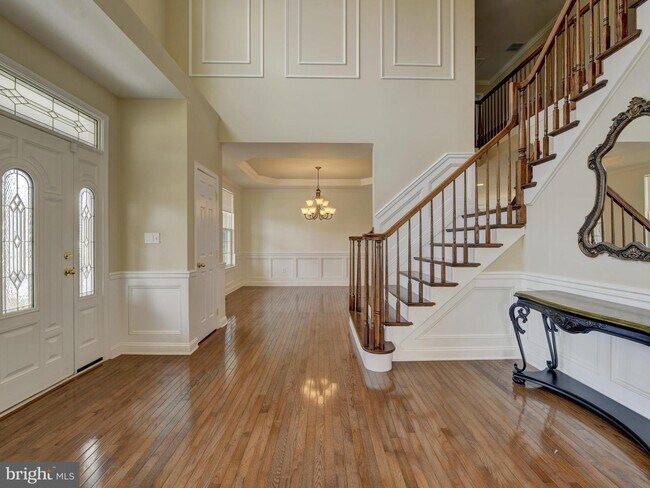 Building Photo - 236 Leffler Cir