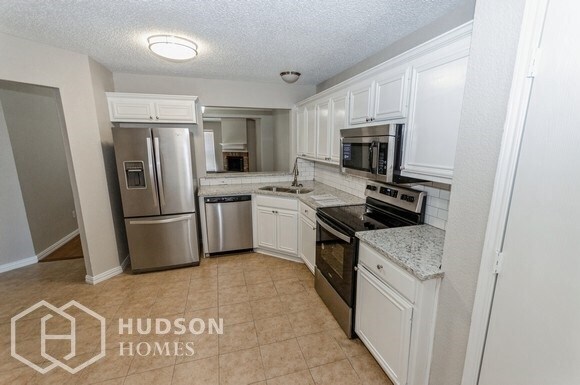 Foto del edificio - NOW AVAILABLE! 5912 Fawn Meadow Trail, Arl...