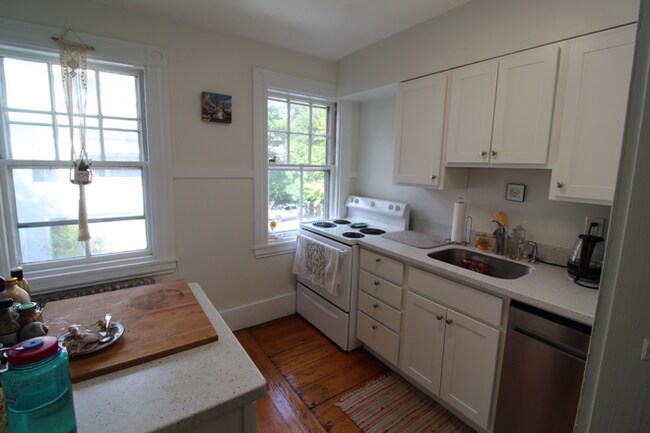 Photo - 1.0 bedroom in Cambridge Massachusetts 02138 Apartment