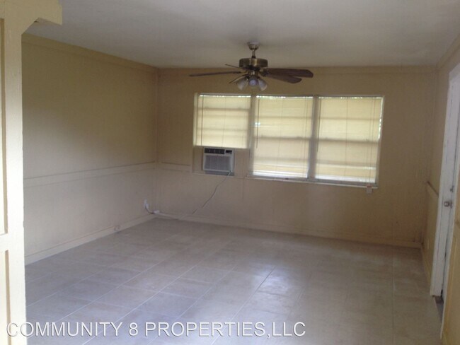 Foto del edificio - 4 br, 1 bath House - 1607 NW 15 TER