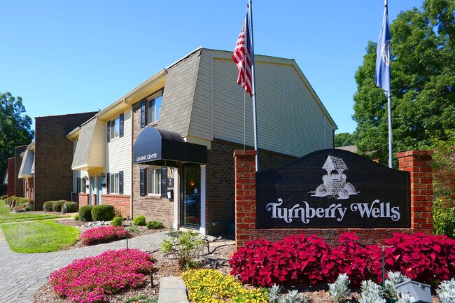Turnberry Wells Apartments Newport News, VA