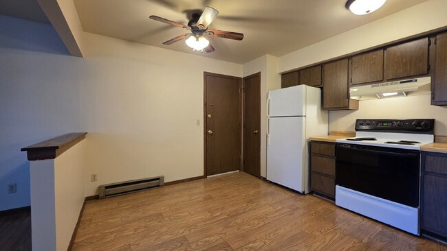 Foto del edificio - 2500 Honey Lou Ct