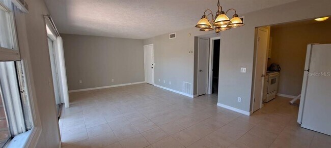 Building Photo - 13697 Orange Sunset Dr