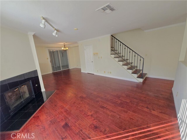 Foto del edificio - 4566 W 172nd St