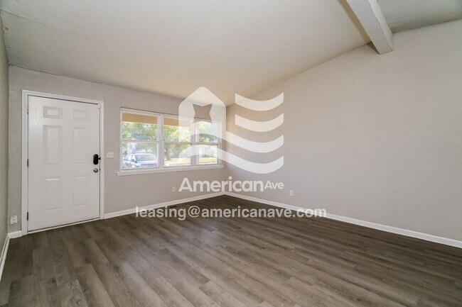 Foto del edificio - 4127 E Xyler St