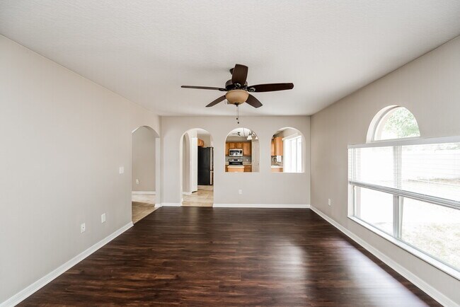 Building Photo - 17006 Torvest Ct