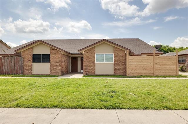 Foto principal - 716 E Pecan St