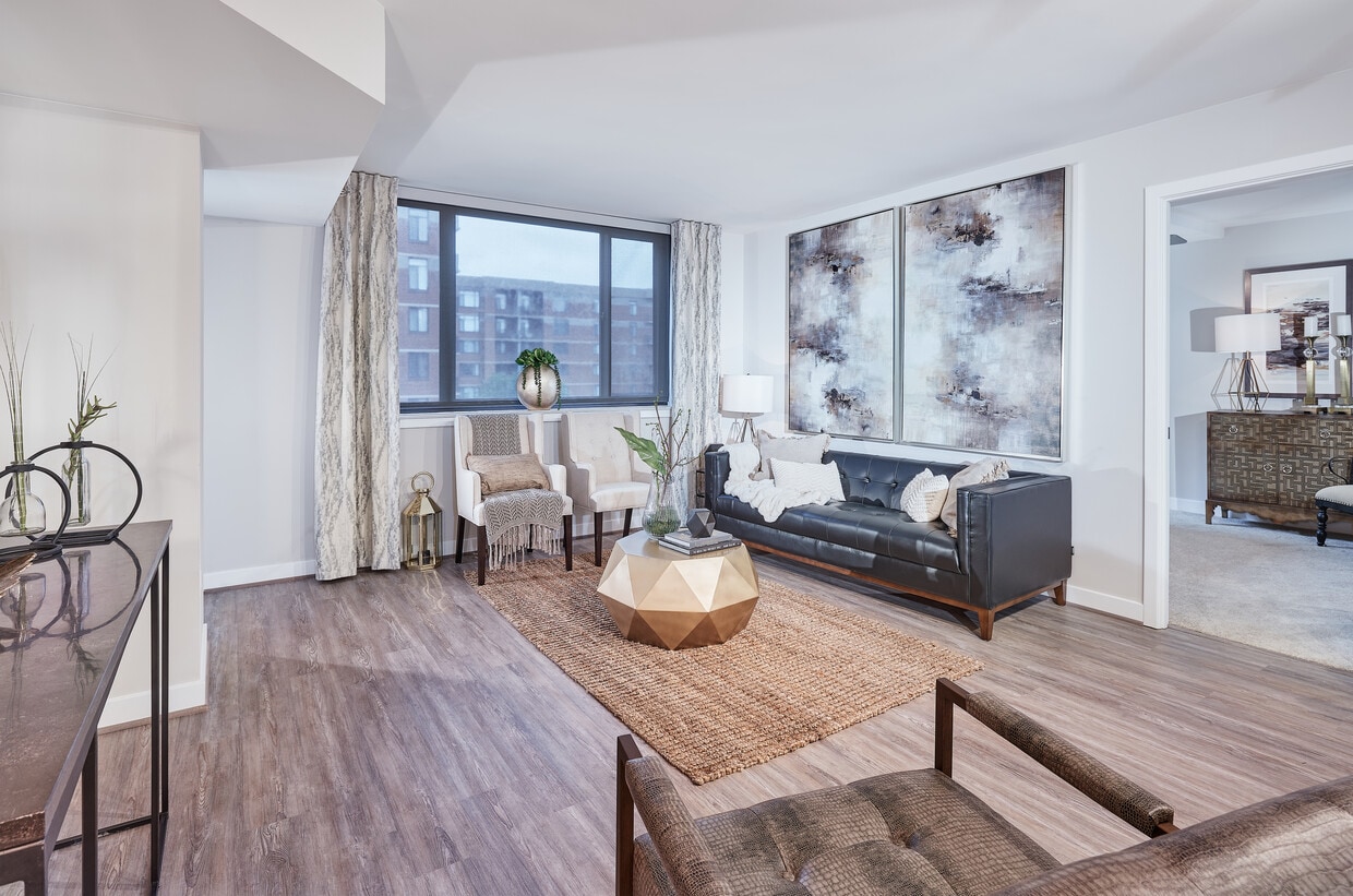 Courtland Towers Apartments 1200 N Veitch St Arlington, VA