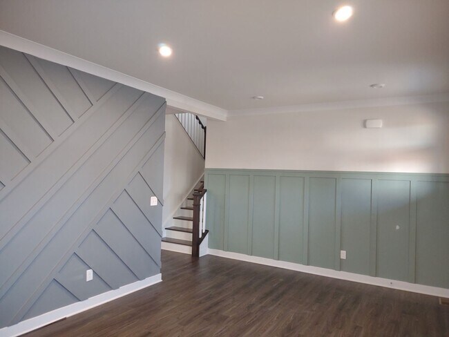 Foto del edificio - Superlative 6 Bedroom, 5 Bathroom Home in an Upscale Community!