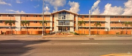 Building Photo - 3881 W Flagler St