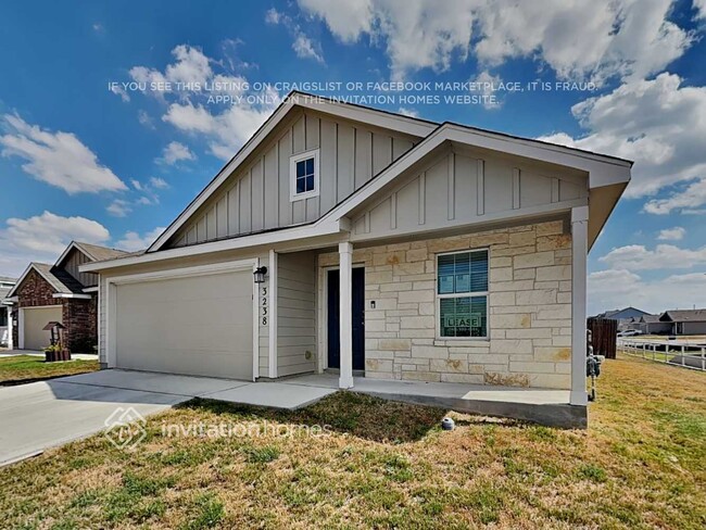 Building Photo - 3238 Kornberg Dr