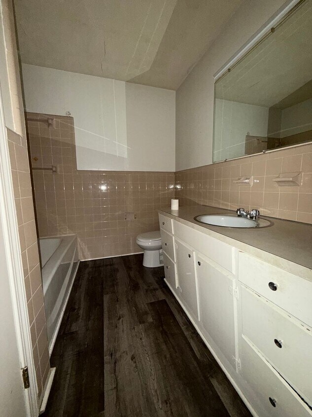 Foto del edificio - 1 Bed/1 Bath Apartment