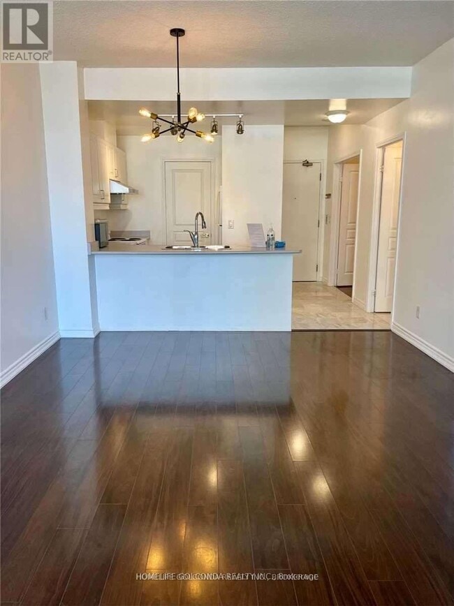 Building Photo - 28 Byng Ave