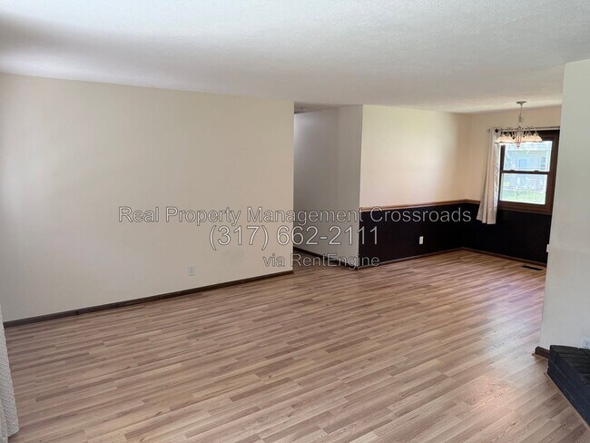 Building Photo - 206 Dover Rd