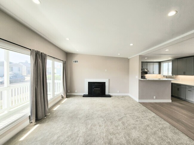 Building Photo - 3 bedroom Daly city home