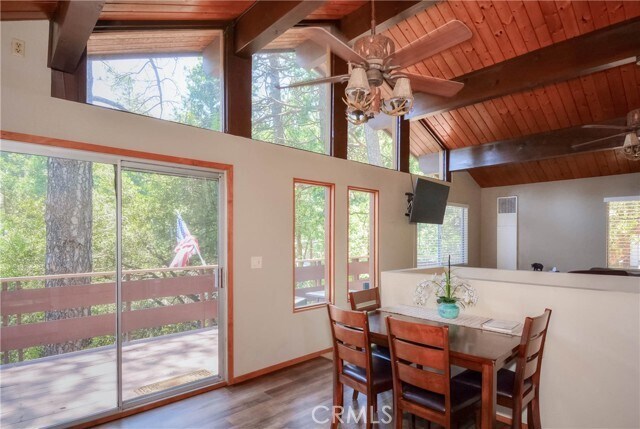 Foto principal - 828 Fern Dr