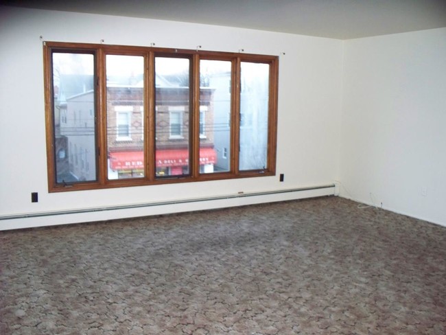 Building Photo - 55 Harrison St