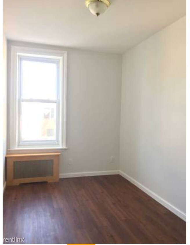 Primary Photo - 455 82nd St