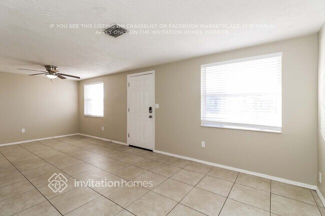 Foto del edificio - 3309 Seffner Dr