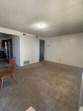 Building Photo - 45 E 100 N