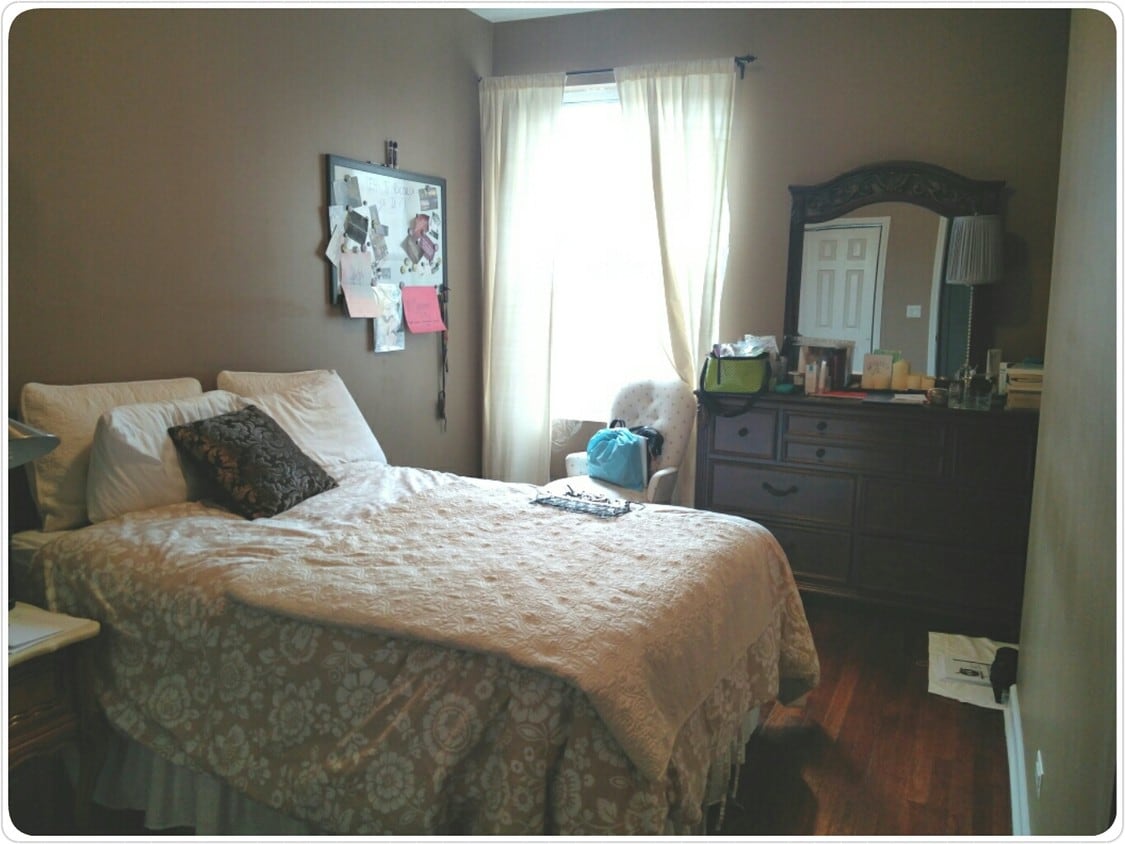 Bedroom - 3355 W Wilson Ave