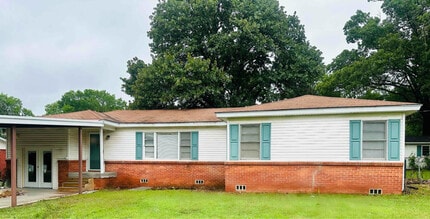 Building Photo - 2411 East George Richey Road