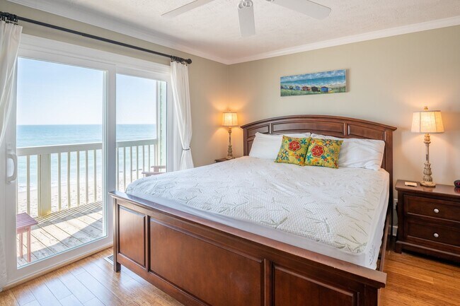 Foto del edificio - PERFECT "WORK FROM HOME" LOCATION (CALL FO...