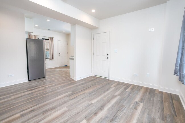 Foto del edificio - 3048 S Keeler Ave