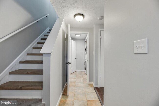 Foto del edificio - 1592 Lodge Pole Ct