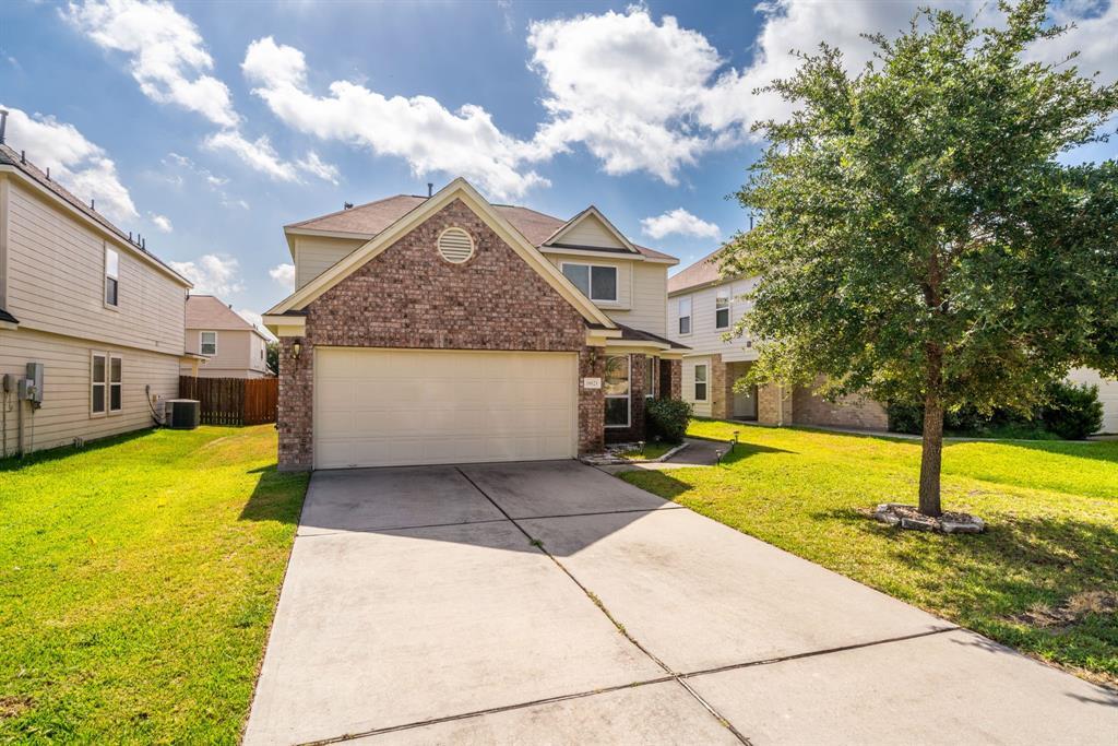 Foto principal - 16823 Blackberry Lily Ln