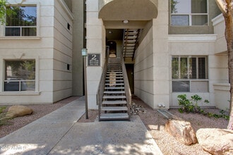 Building Photo - 5303 N 7th St