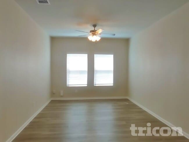 Foto del edificio - 7210 Barrel Stage