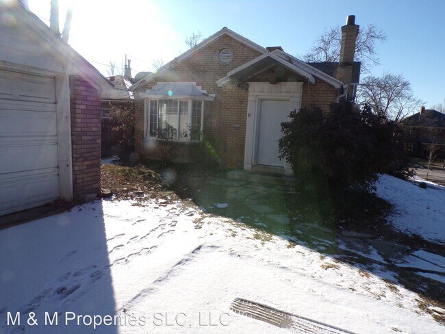 Building Photo - 3 br, 1 bath House - 1272 E Gilmer Dr 1000 S