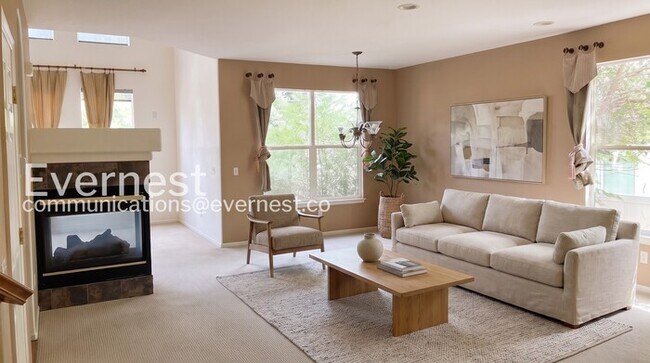 Foto del edificio - 6238 Westchase Rd