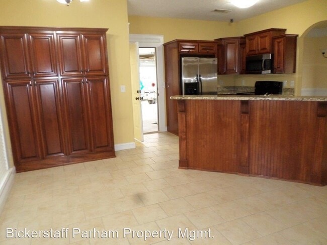 Building Photo - 4 br, 2 bath House - 86 Lee Road 2180