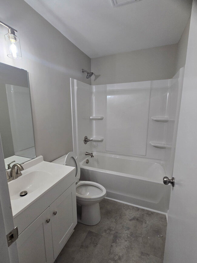 Foto del edificio - 2218 Lakeland Rd