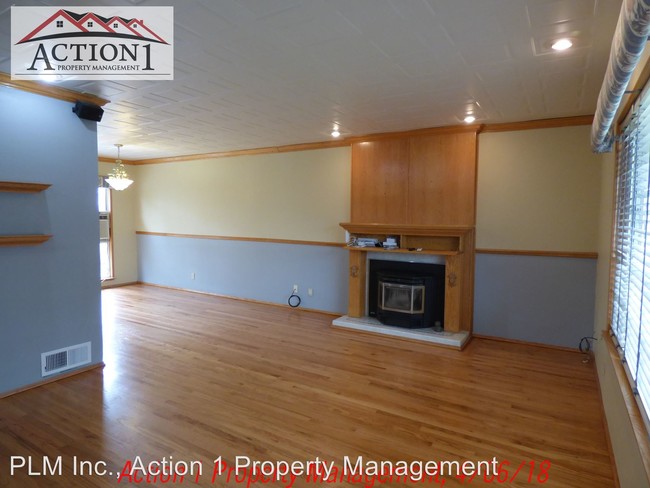 Building Photo - 6860 Amador Valley Blvd
